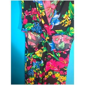 BLACK\MULTICOLOUR FLORAL CUT OUT MAXI DRESS WITH SLIT